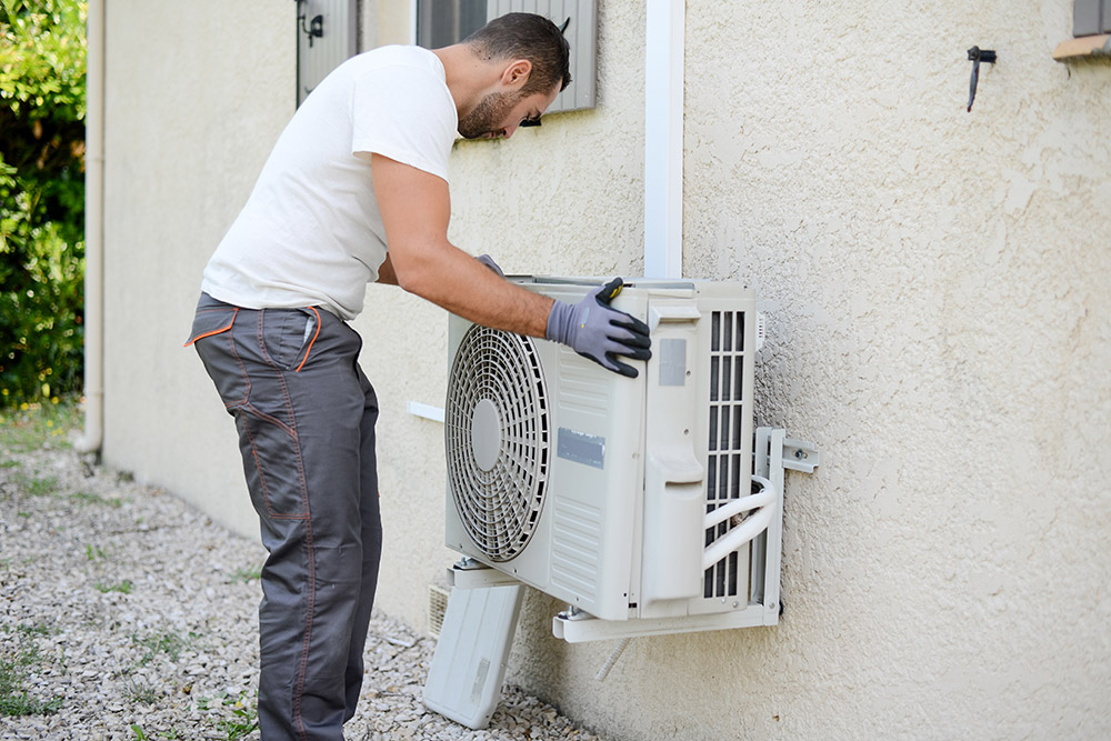 Quelles différences entre une climatisation monosplit et multisplit ?